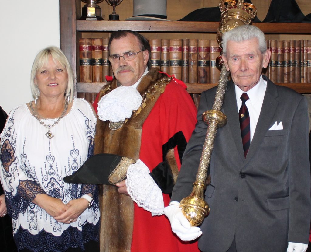 Louth Mayor, George Horton