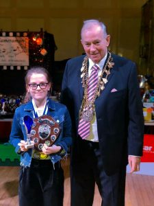 The Mayor presents an award at the Louth Swimming Club awards 2020