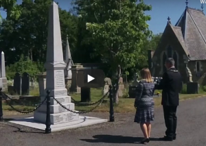 Flood Memorial - laying a wreath 