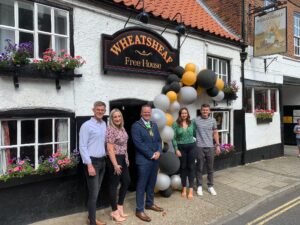 Mayor re-opens Wheatsheaf on Westgate